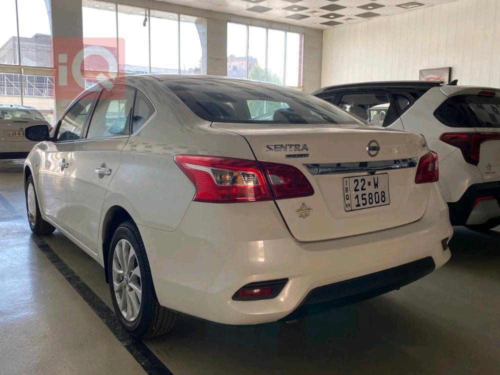 نیسان سێنترا